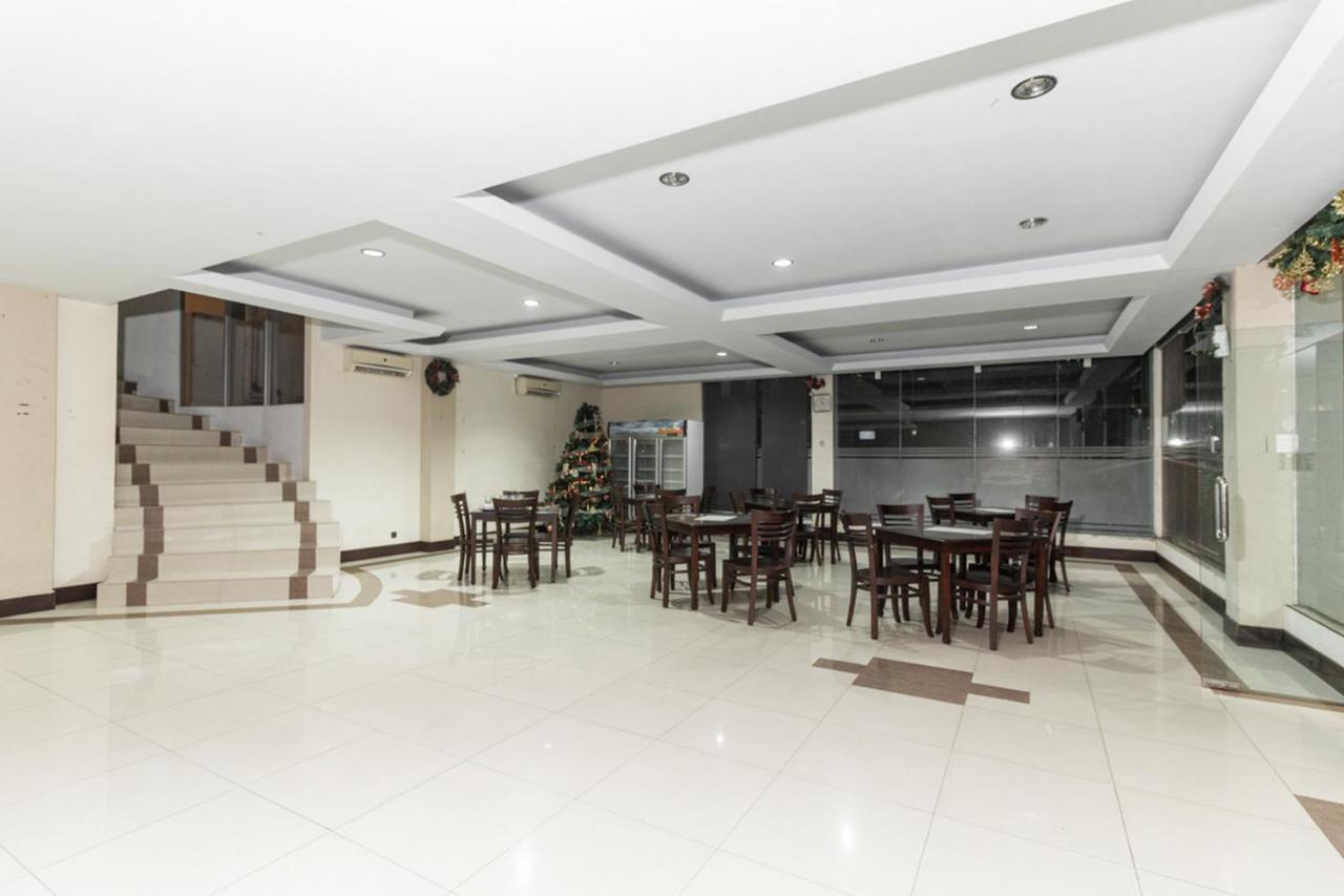 Reddoorz Near Bahu Mall Manado Malalayang Exteriér fotografie