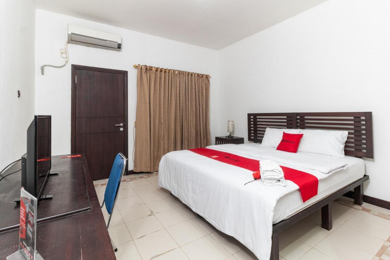 Reddoorz Near Bahu Mall Manado Malalayang Exteriér fotografie