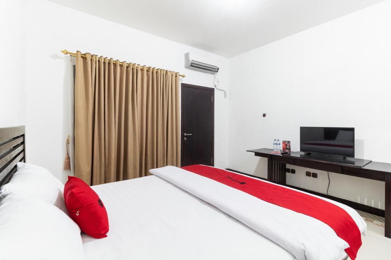 Reddoorz Near Bahu Mall Manado Malalayang Exteriér fotografie