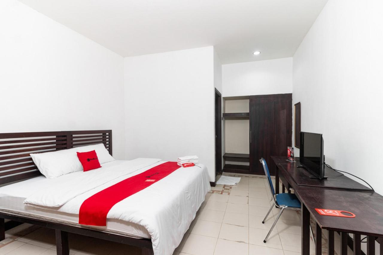 Reddoorz Near Bahu Mall Manado Malalayang Exteriér fotografie